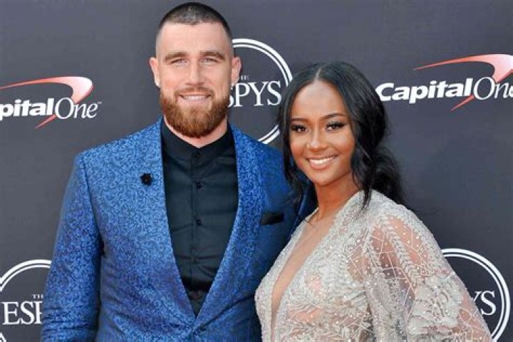 Dre Marin Is In Madly Love With His Girlfriend Mak aka @m.pittman, The Couple Share Their Picture On Instagram