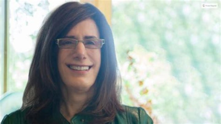 Fran Scott’s biography, net worth, fact, career, awards and life story