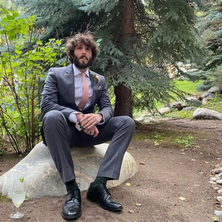 Is Lil Dicky Gay?