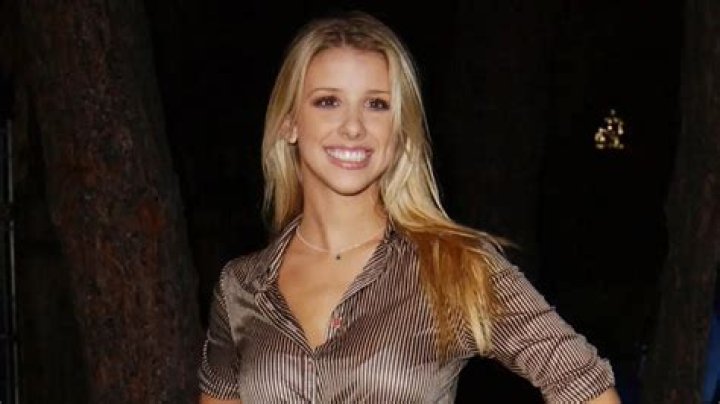 Melissa Schuman Net Worth, Income, Salary, Earnings, Biography