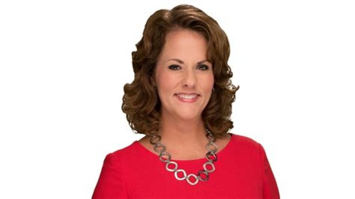 Sharon Rose Vaznis Bio, Wiki, Age, Height, Husband, News Center Maine and Net Worth.