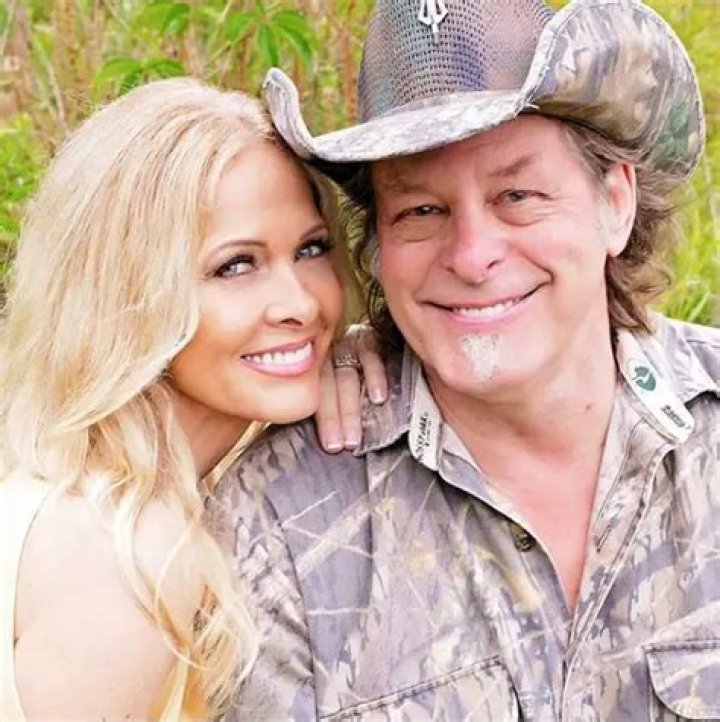 Shemane Nugent Bio, Age, Wiki, Husband, Family, Net worth, Illness, Zumba and Book